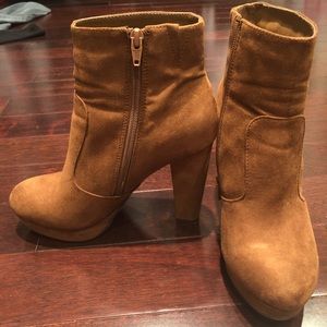 Camel suede booties